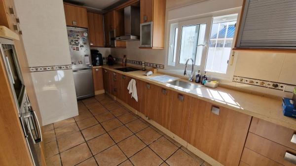 Terraced house for sale at Calle Alberto Morgenstern , Fuengirola thumbnail 2