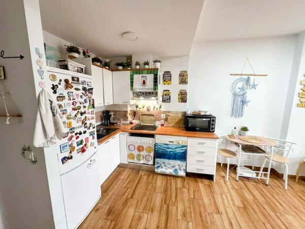Sale of flat in Calle las Tórtolas, 1, Fuengirola
photo 1