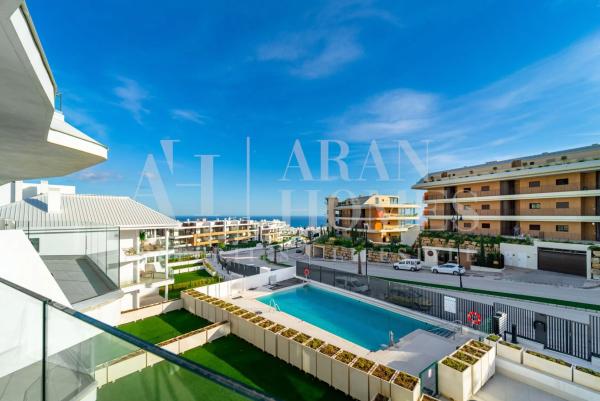 Venta de piso en Avenida Fuengirola, Fuengirola
photo 1