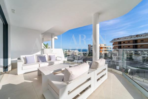 Venta de piso en Avenida Fuengirola, Fuengirola
thumbnail 1