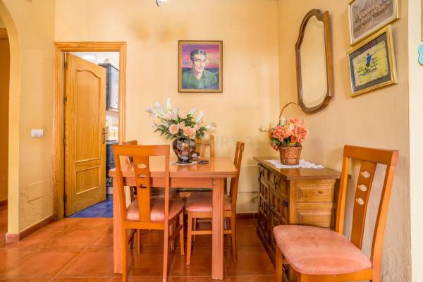 Продажа квартиры на Calle Miguel Márquez, 17, Фуэнхирола
photo 1