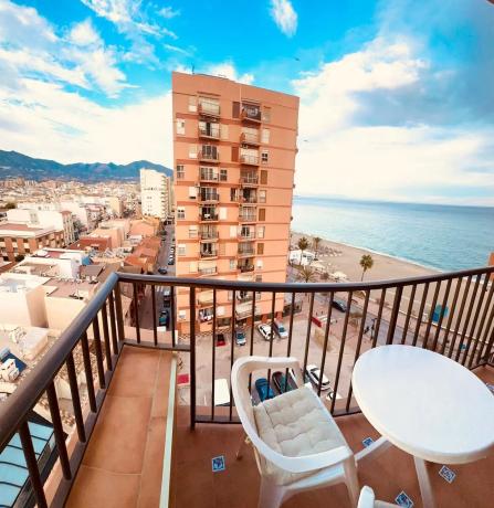 Продажа квартиры на Paseo Marítimo Rey de España, Фуэнхирола
photo 1