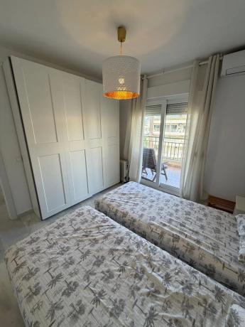 Venta de piso en Paseo marítimo rey de españa, 3, Fuengirola
thumbnail 1