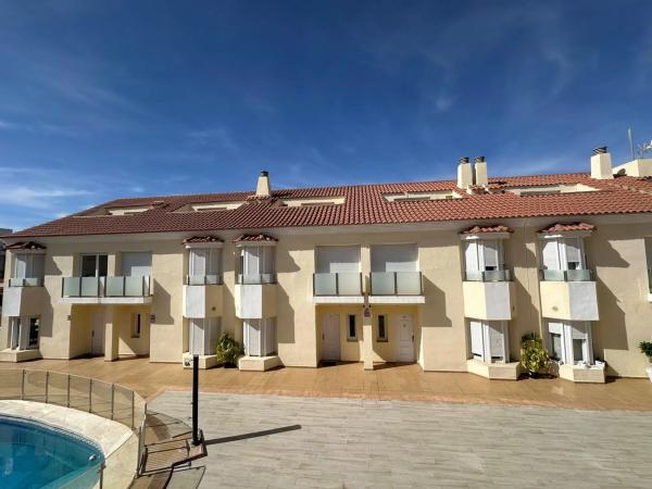 Chalet adosado en venta en  Los Boliches , Fuengirola photo 2