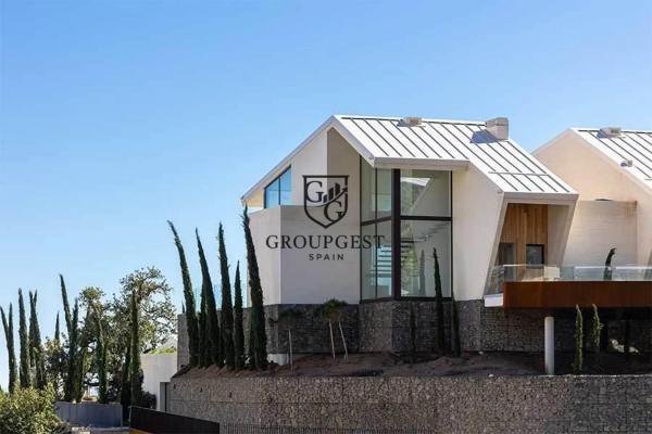 Chalet independiente en venta en Avenida del Higuerón, Fuengirola
photo 1