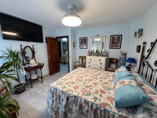 Venta de piso en Calle Miguel Bueno, 8, Fuengirola
 photo 2