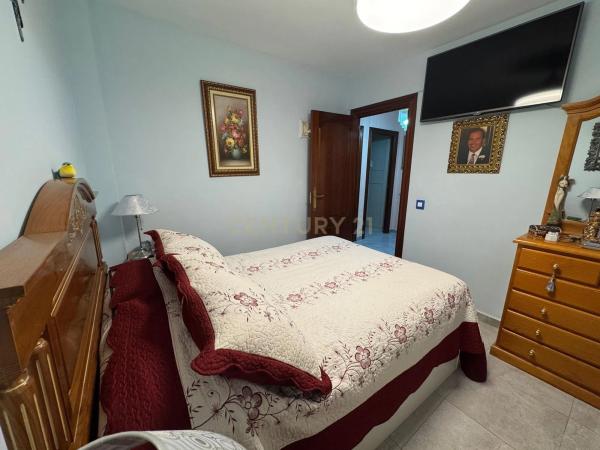 Venta de piso en Calle Miguel Bueno, 8, Fuengirola
 photo 3