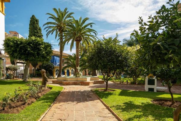 Venta de piso en Calle Maestra Ángeles Aspiazu, Fuengirola
 photo 3