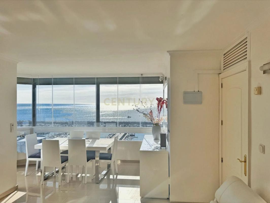 Venta de piso en Paseo Marítimo Rey de España, Fuengirola
photo 4