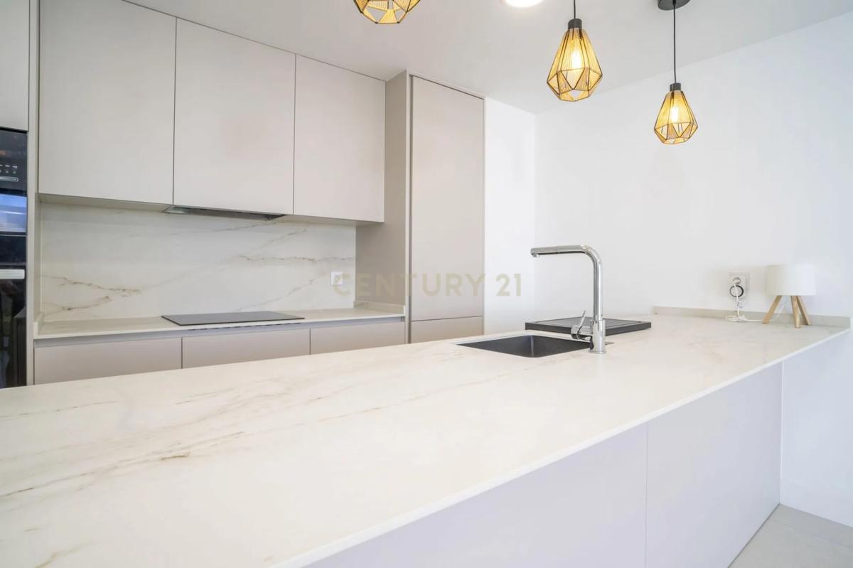 Venta de piso en Avenida Fuengirola, 8, Fuengirola
 photo 2