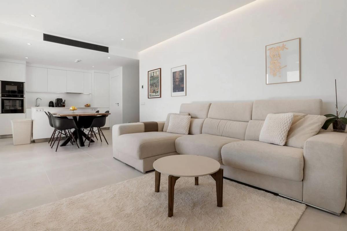 Sale of apartment in Avenida 8 de Marzo, 2, Fuengirola
photo 3