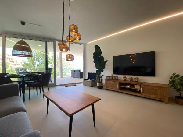 Venta de piso en AV CARVAJAL, Fuengirola
thumbnail 2