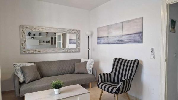Продажа квартиры на Calle Moncayo, Фуэнхирола
 photo 1
