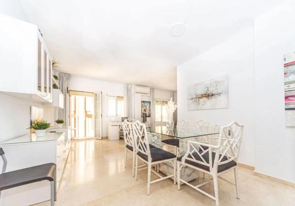 Продажа квартиры на Calle Moncayo, Фуэнхирола
 photo 3