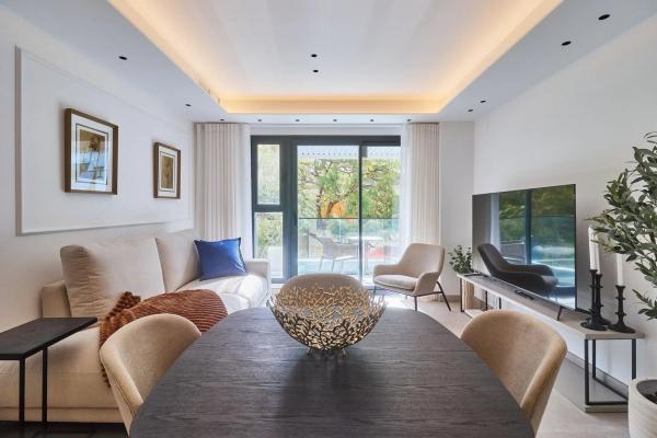 Квартира на продажу на  Avenida Condes de San Isidro, 14, Фуэнхирола photo 2