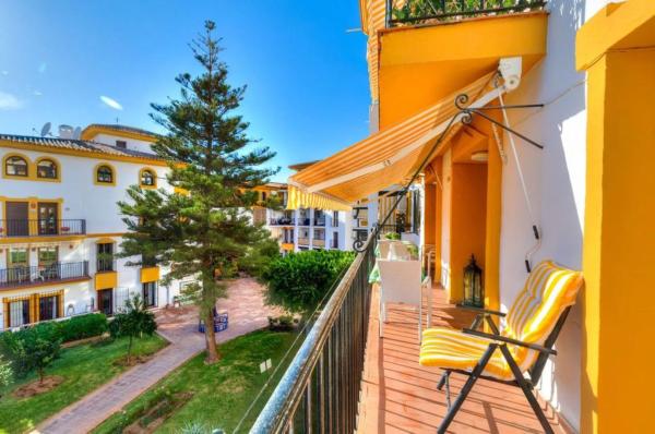 Piso en venta en Centro Ciudad, Fuengirola
 photo 2