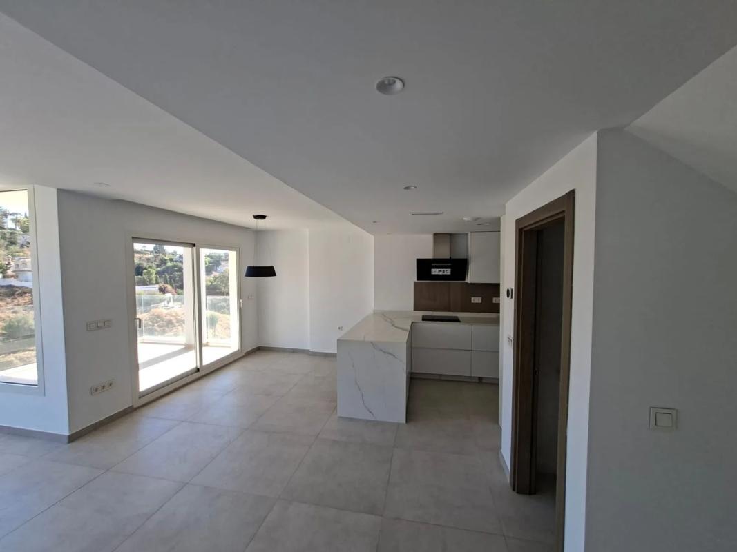 Venta de chalet adosado en Calle Brezos , Fuengirola photo 4