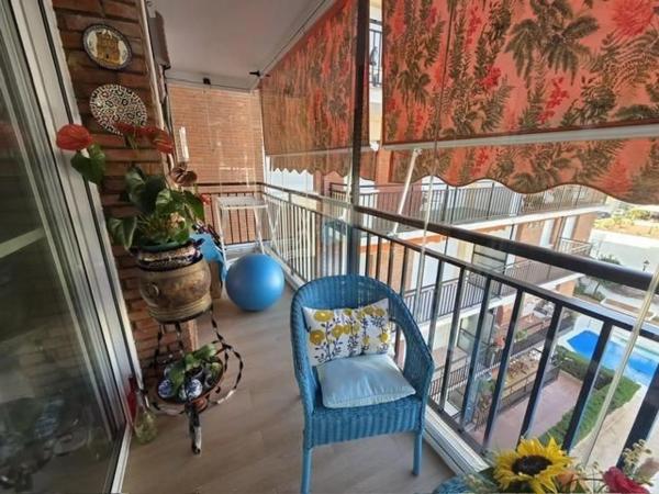 Квартира на продажу на  Zona Puerto Deportivo, Фуэнхирола photo 1