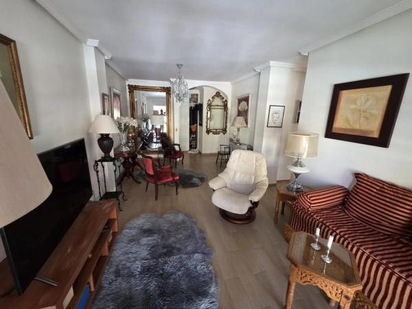 Квартира на продажу на  Zona Puerto Deportivo, Фуэнхирола photo 4