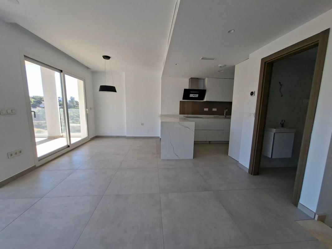 Venta de chalet adosado en Calle Brezos, 3 , Fuengirola photo 5