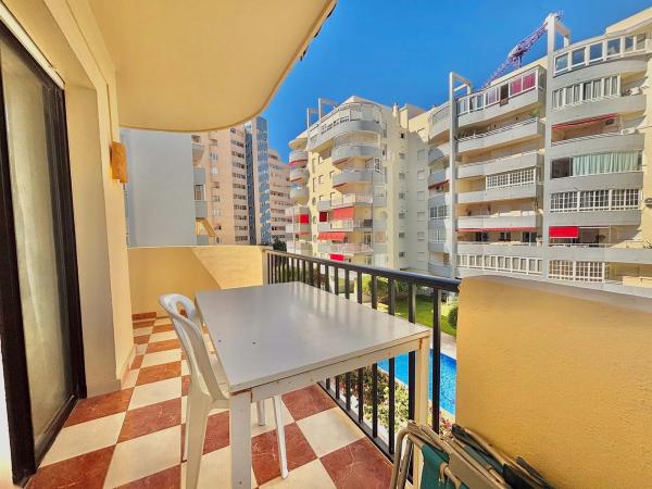 Mieszkanie na sprzedaż w  Avenida de las Gaviotas, Fuengirola photo 4