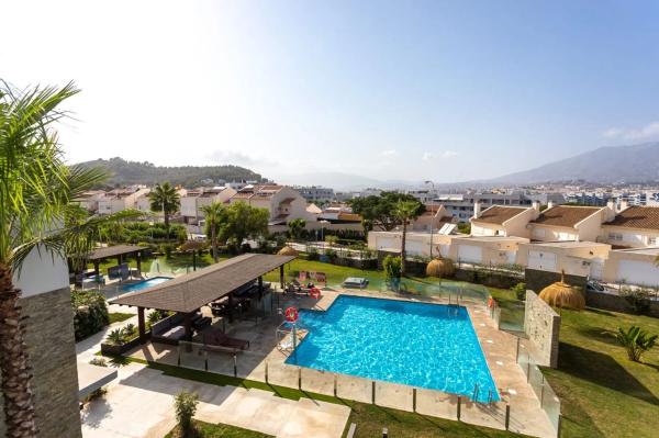 Piso en venta en Arquitectos, Fuengirola
 photo 3
