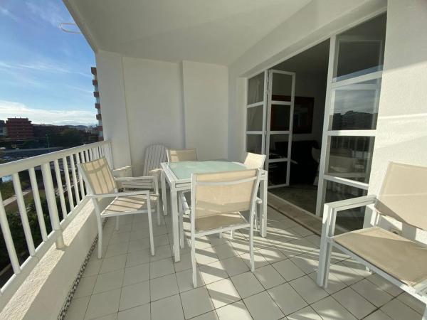 Piso en venta en Calle Churruca, Fuengirola
 photo 2