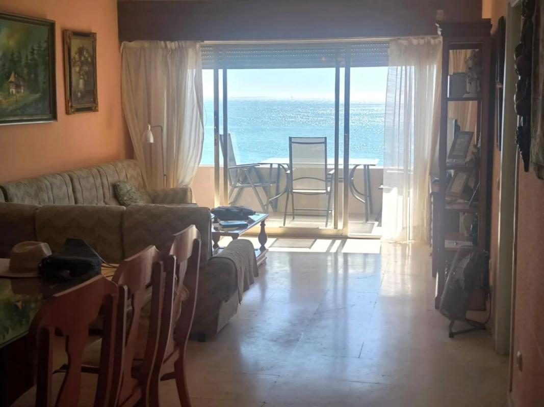 Sale of apartment in Paseo Marítimo Rey de España, Fuengirola
photo 2