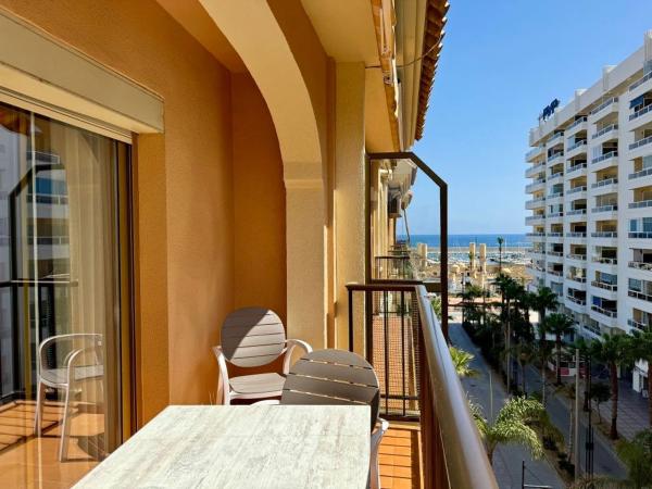 Apartment for sale in Calle Hernán Cortés, 1, Fuengirola thumbnail 1
