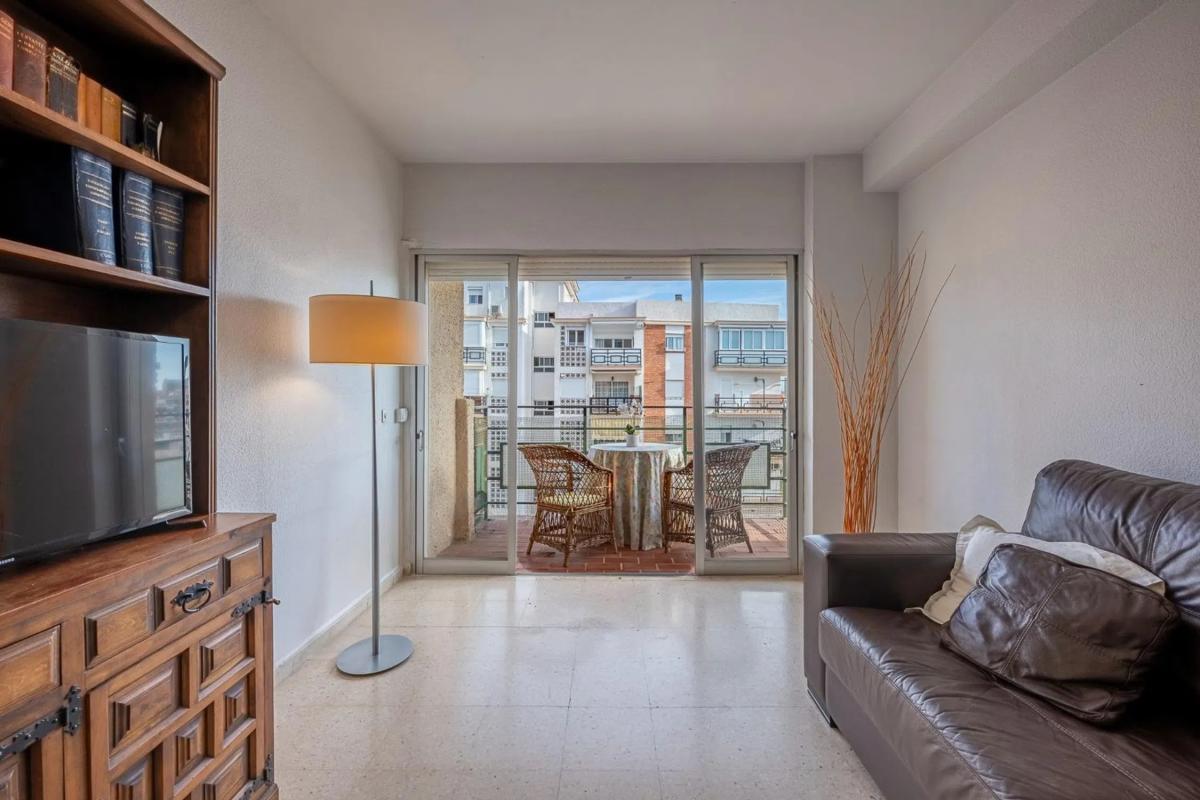 Venta de piso en Calle Hermanos Pinzón, 4, Fuengirola
photo 3