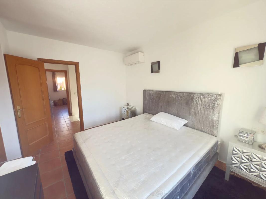 Propiedades en venta y alquiler en España photo 1