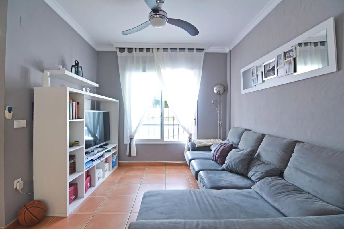 Venta de chalet adosado en CL EUGENIA DE MONTIJO, 2 , Fuengirola photo 5