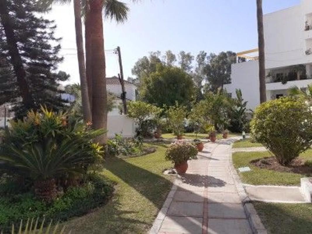 Venta de piso en Calle Orquídea, 4, Fuengirola
 photo 2