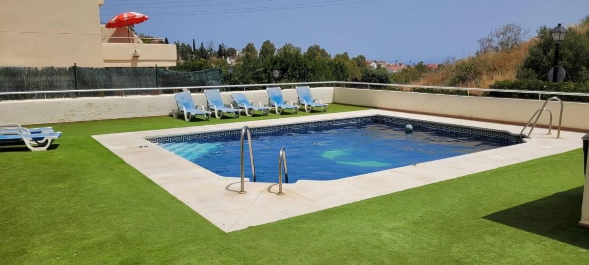 Sale of apartment in Calle Pensamiento, Fuengirola
photo 2