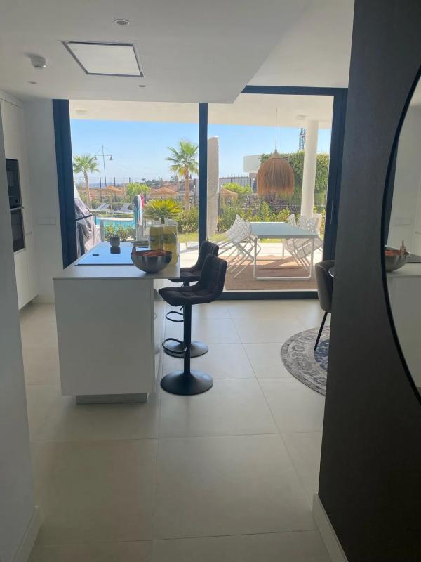 Venta de piso en Calle Paula, 1, Fuengirola
photo 2
