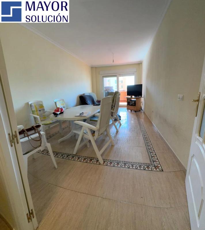 Продажа квартиры на Calle Reina Sofía, Фуэнхирола
 photo 3