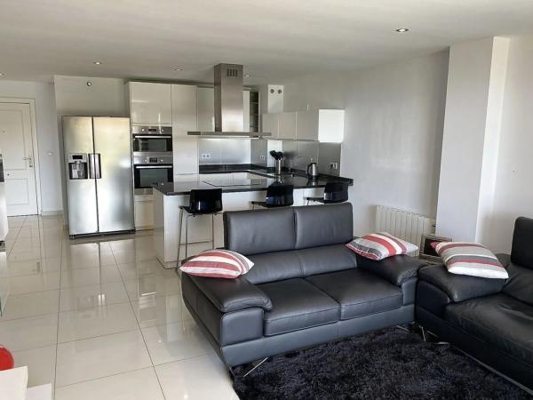 Квартира на продажу на  Calle Sierra de Cazorla s/n, Фуэнхирола photo 4