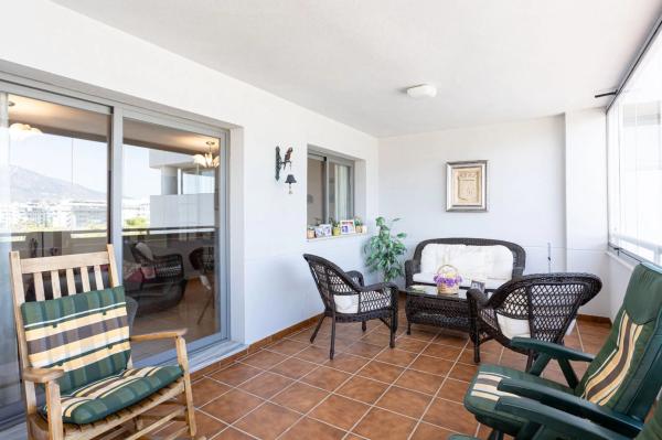 Piso en venta en Avenida de la Encarnación, 1, Fuengirola
 photo 3