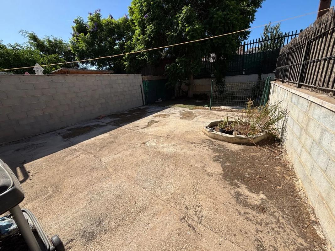 Venta de chalet adosado en  Calle Frascuelo, 1 , Fuengirola photo 2