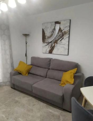 Apartment for sale in Calle Nueva, 21, Fuengirola thumbnail 2