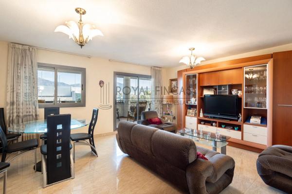 Piso en venta en Avenida de la Encarnación, Fuengirola
photo 1