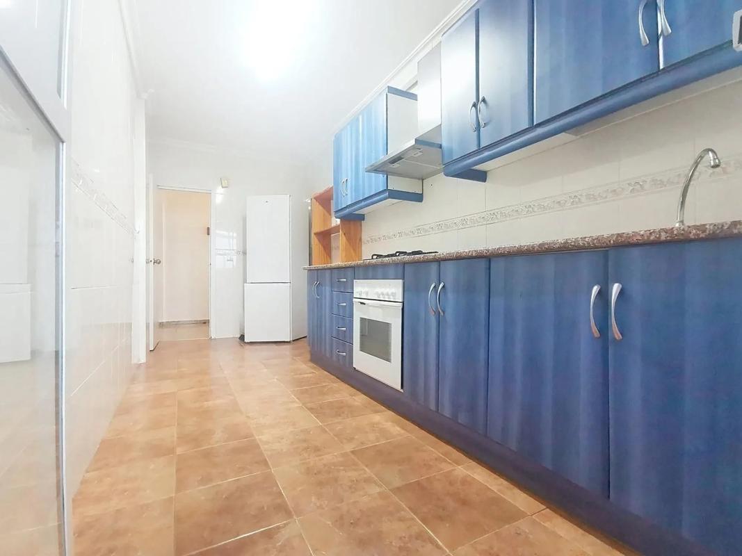 Venta de piso en Calle Wenceslao Fernández Flórez, Fuengirola
photo 1