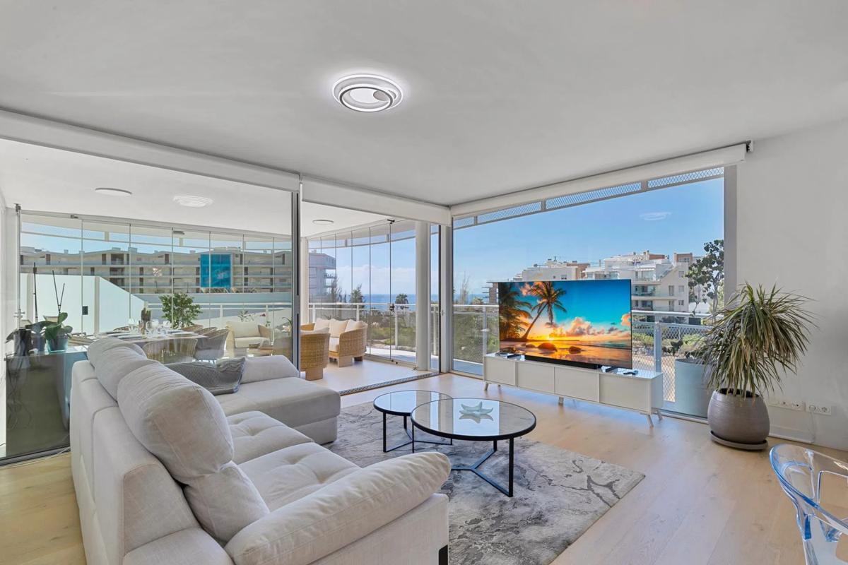 Sale of apartment in Avenida del Higuerón, Fuengirola
photo 4