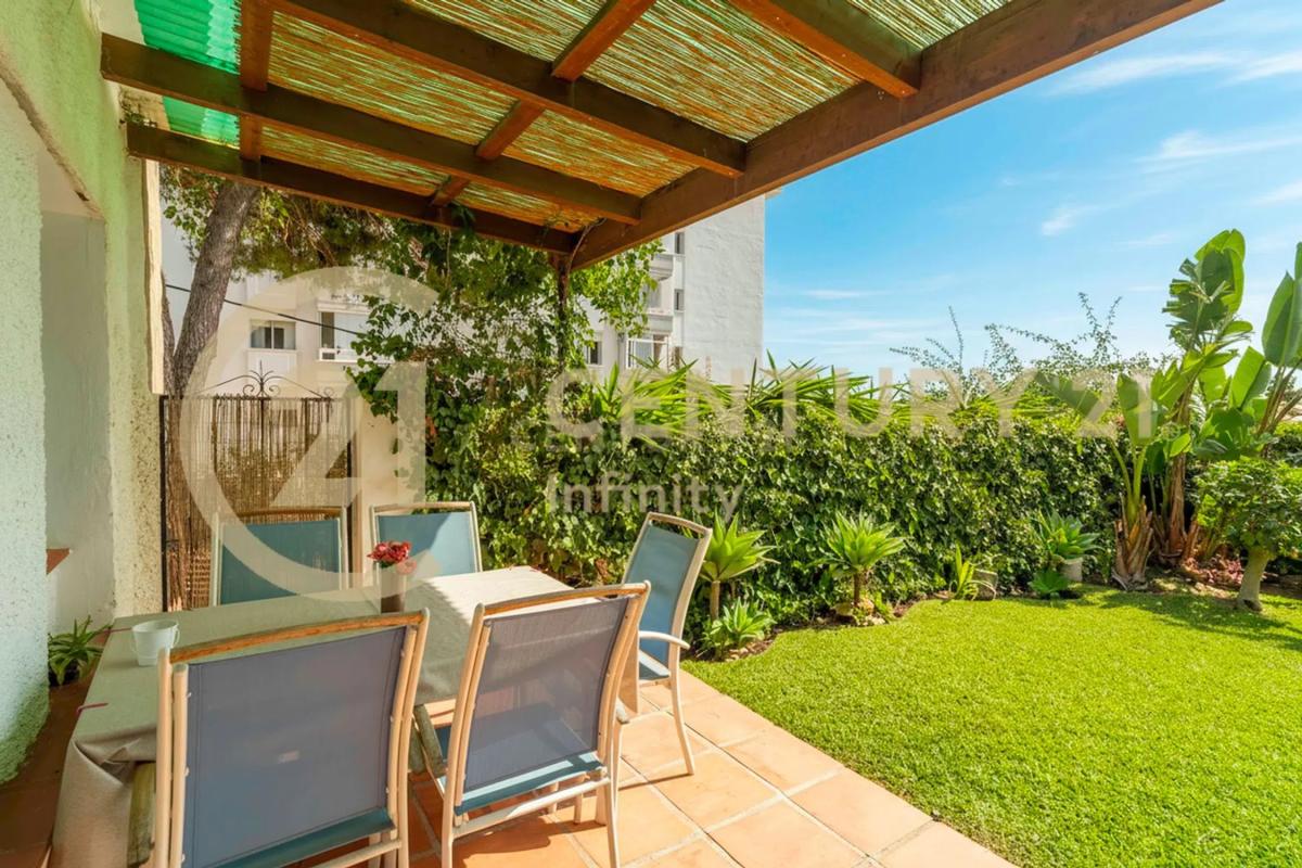 Venta de chalet independiente en Calle las Tórtolas, 22, Fuengirola
 photo 4