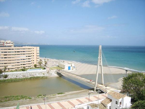 Piso en venta en Calle Alberto Morgenstern, 10, Fuengirola
photo 1