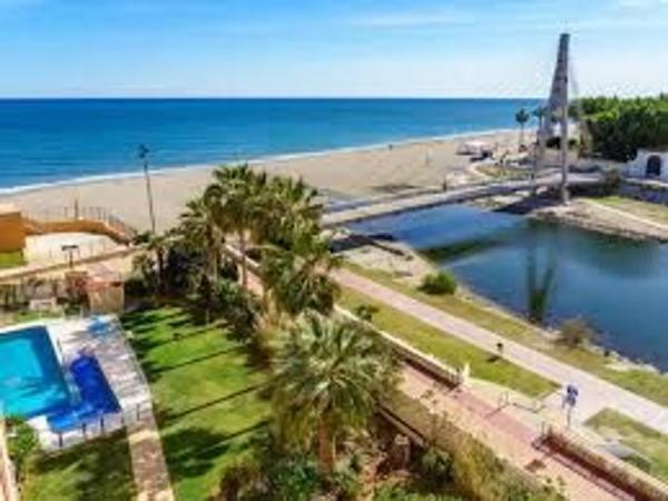 Piso en venta en Calle Alberto Morgenstern, 10, Fuengirola
 photo 3
