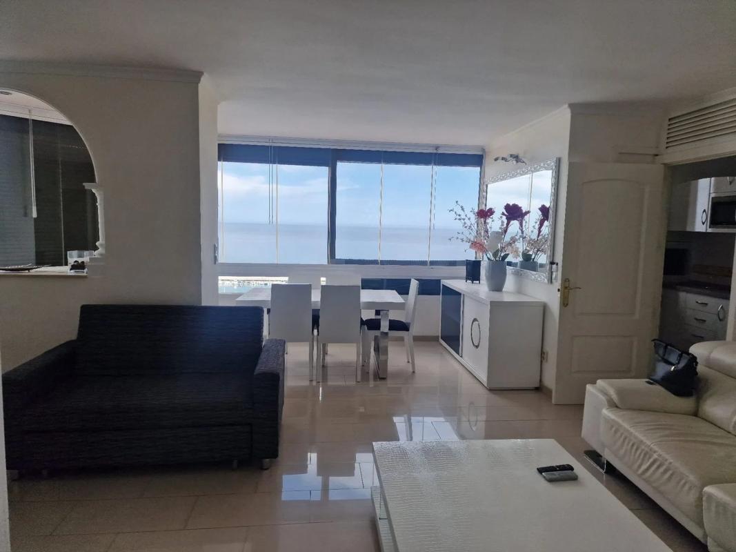 Sale of apartment in Paseo Marítimo Rey de España, 35, Fuengirola
photo 5