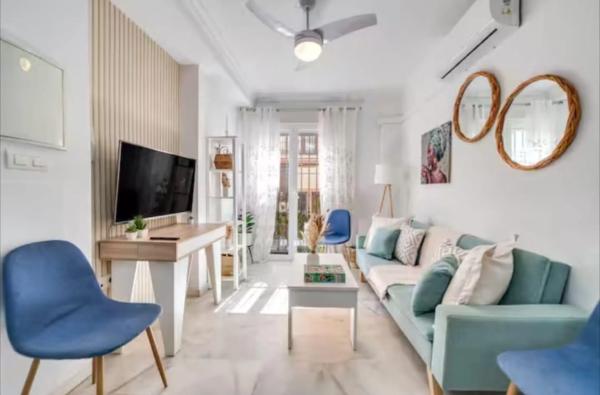 Apartment for sale in Zona Puerto Deportivo, Fuengirola thumbnail 1