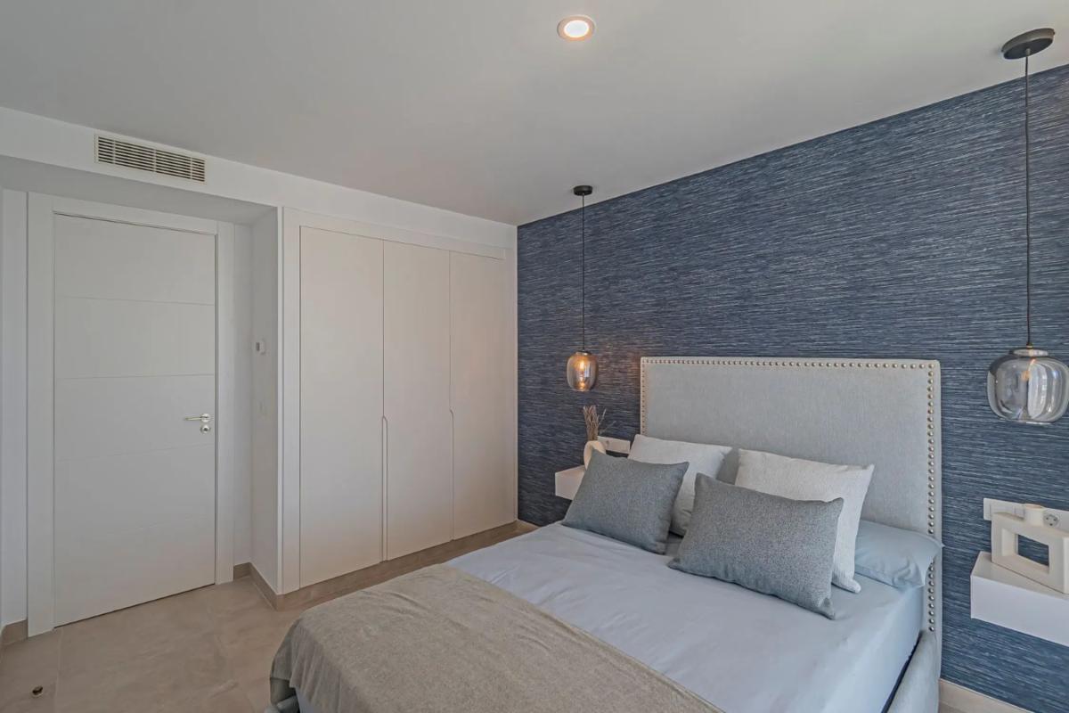 Sale of apartment in Zona Puerto Deportivo, Fuengirola
photo 1