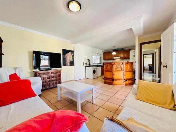 Independent chalet for sale in Los Boliches, Fuengirola
 photo 4
